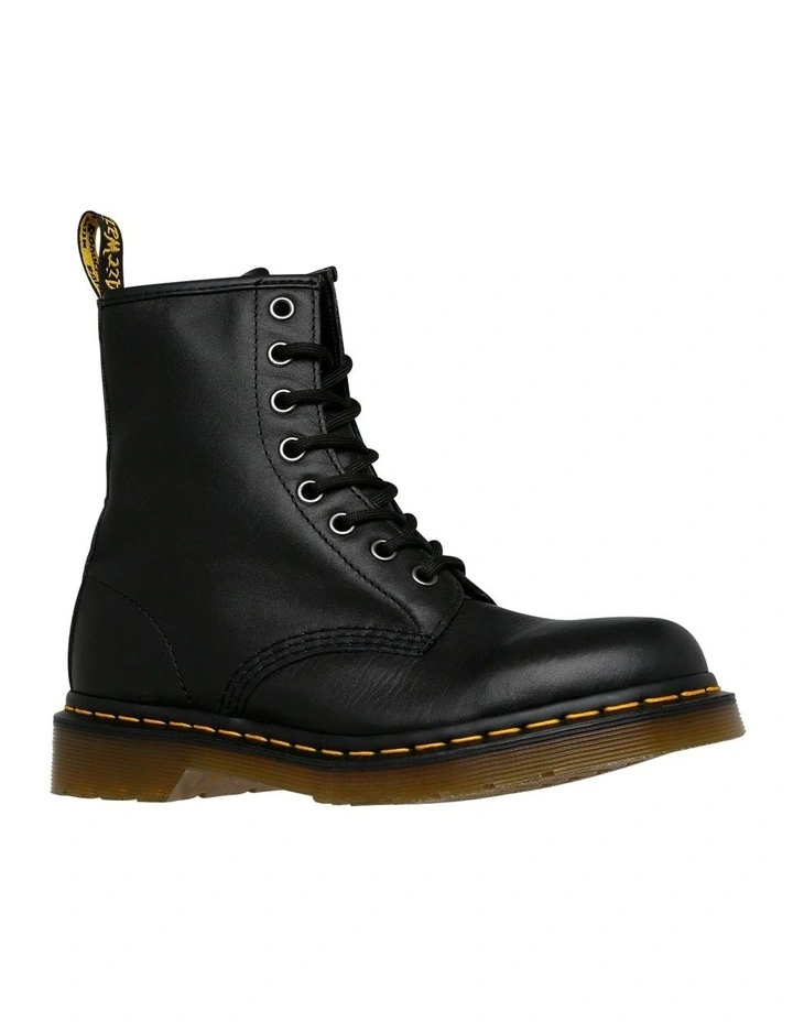 1460 8 Eye Boots in Nappa Black