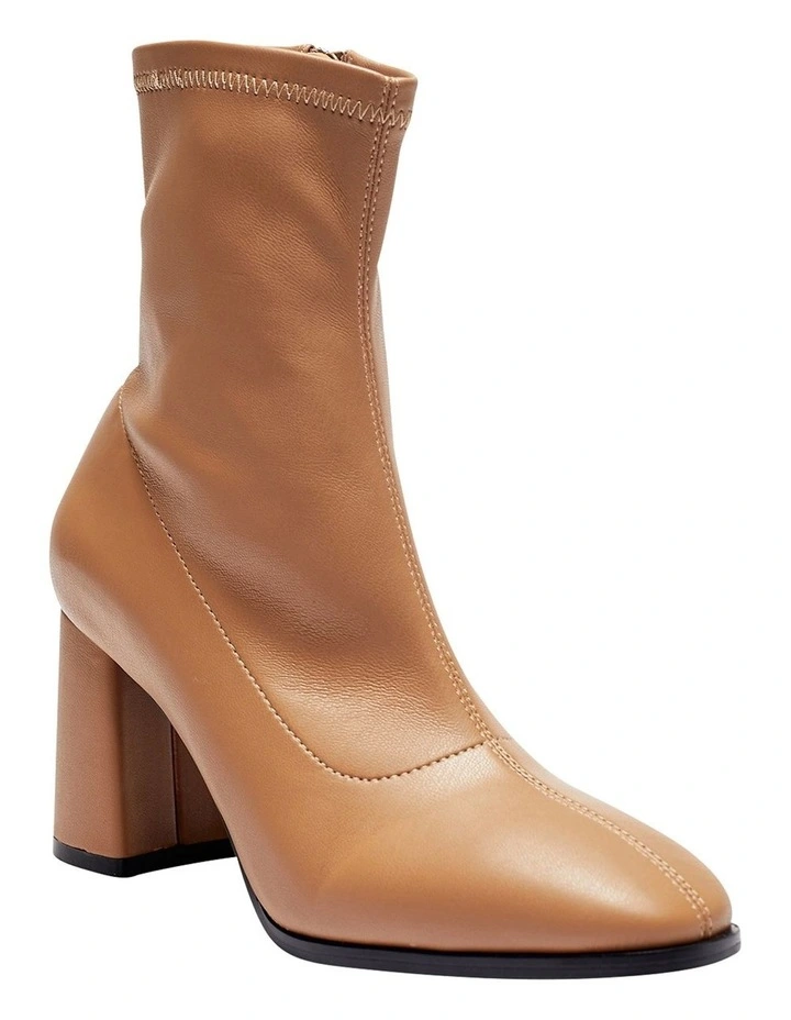 Impulse Taupe Smooth Boots