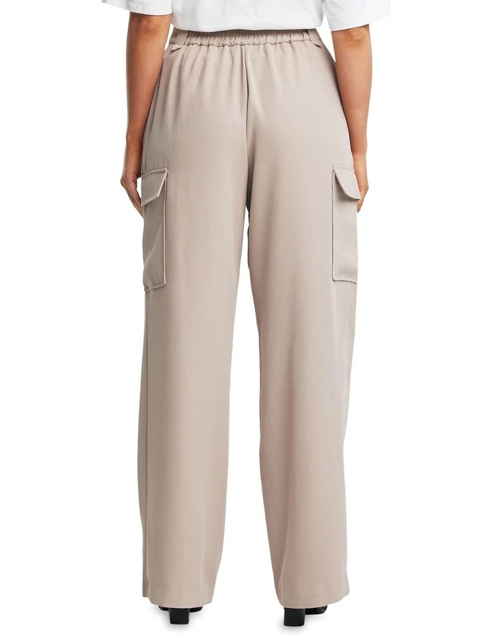 Keagan Cargo Pant in Cream