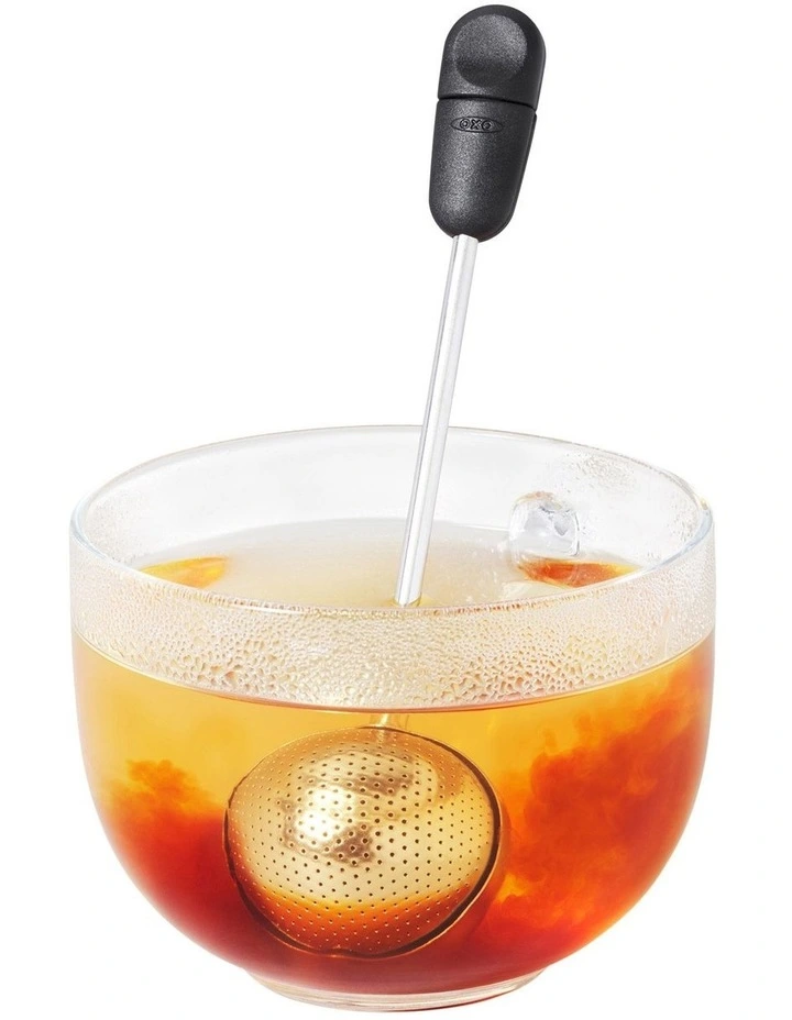 Good Grips Twisting Tea Ball in Black