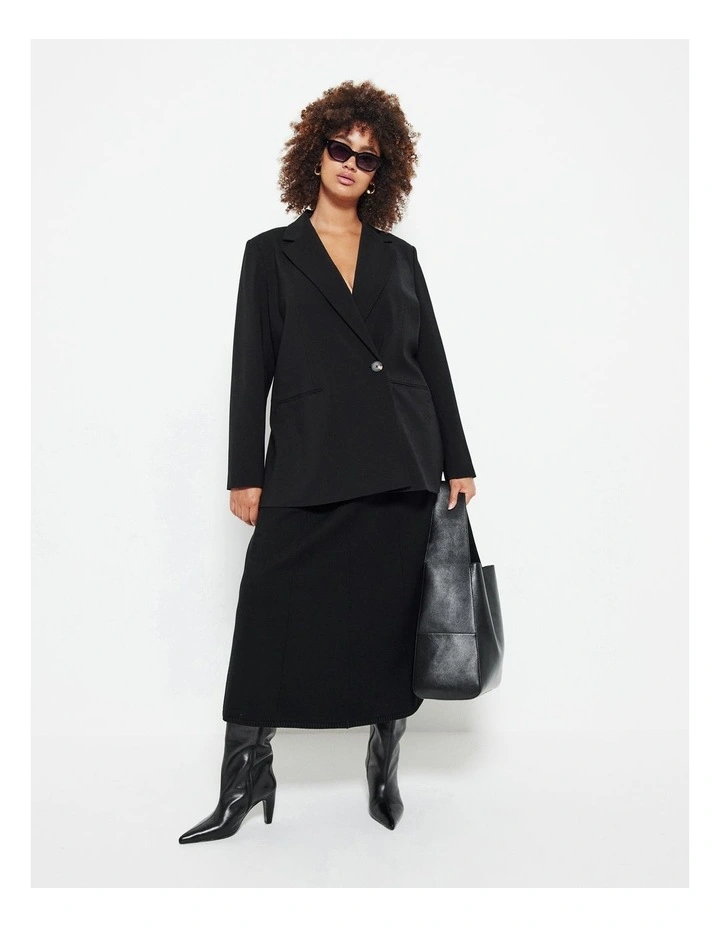 The Ponte Streamlined Blazer in Black