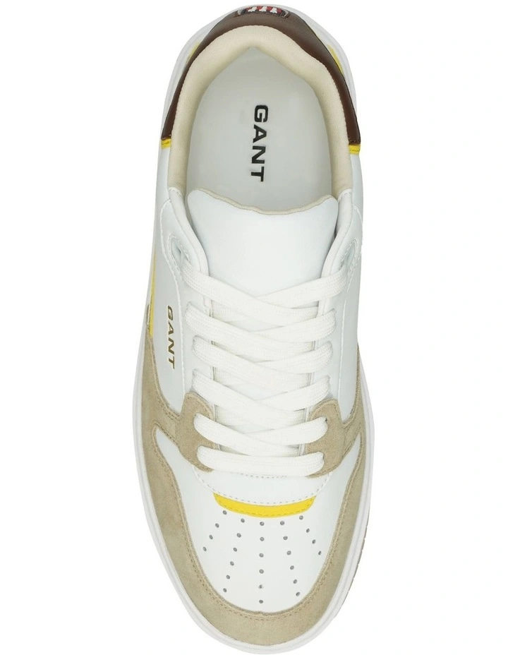 Kanmen Leather Sneaker in Beige