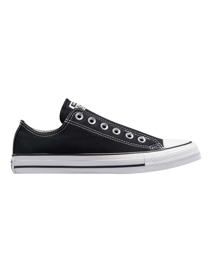 Chuck Taylor Slip On Canvas Sneaker in Black/White