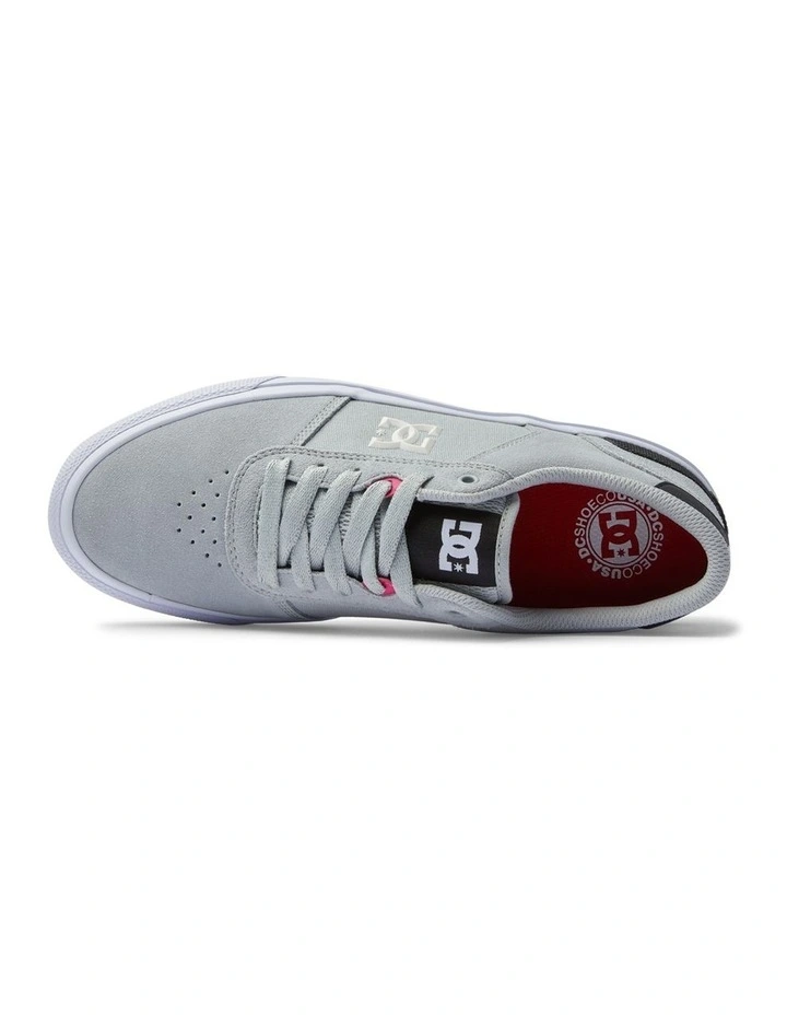 Teknic Skate Shoes in Black