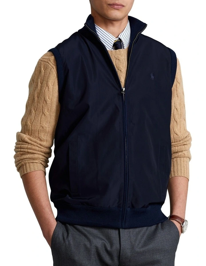 Hybrid Sweater Vest in Navy
