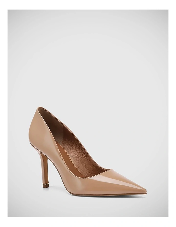 Quendra Patent Leather Pump in Tan