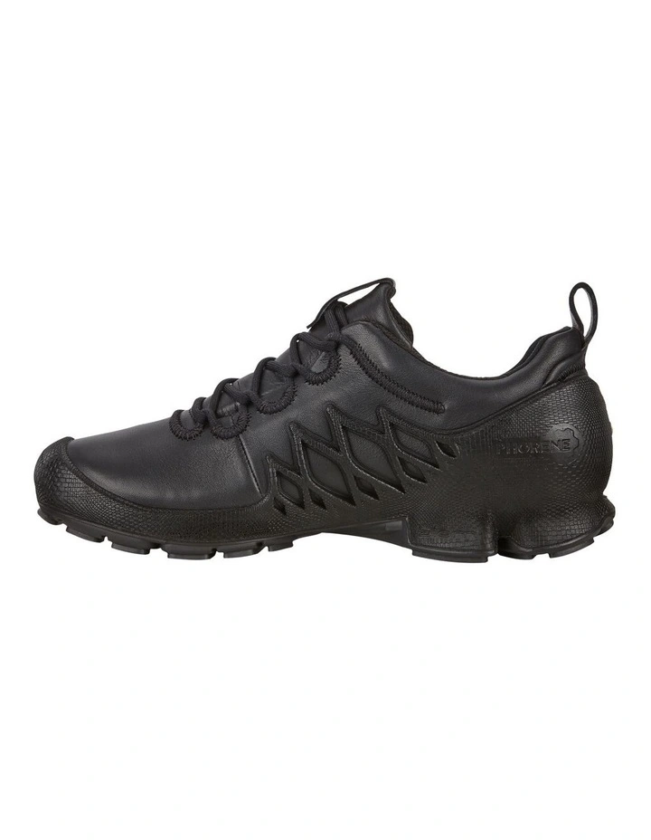 Biom AEX Low Outdoor Shoes In Black