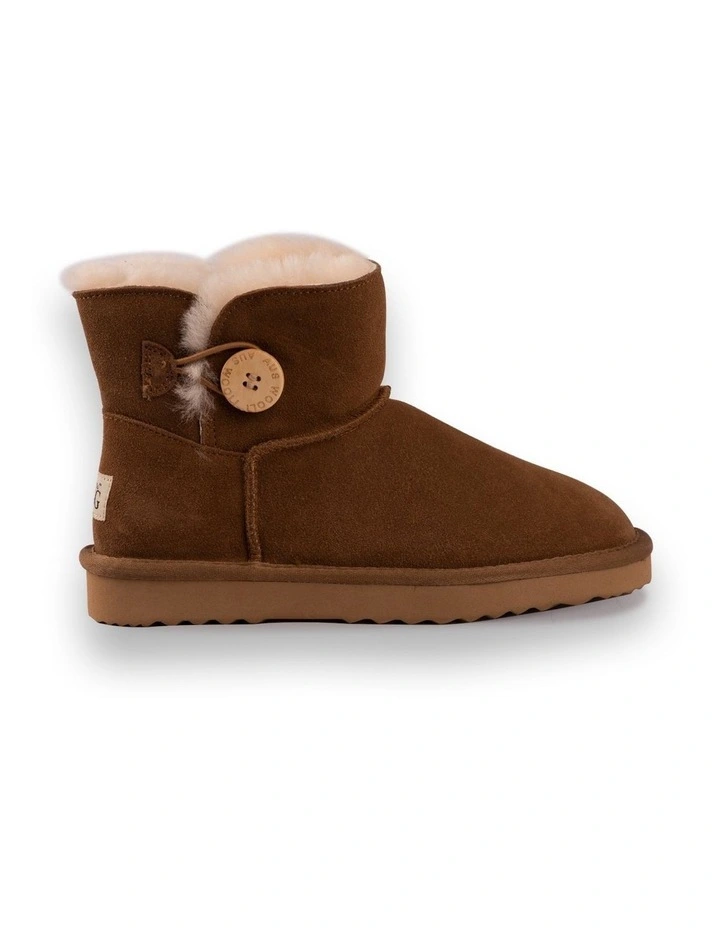Women Short Sheepsk Button UGG Boot Tan