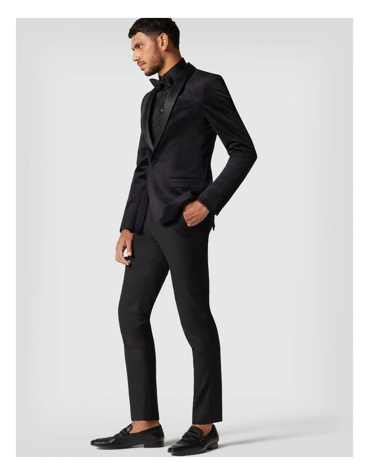 Slim Fit Detachable Shawl Collar Tuxedo in Black