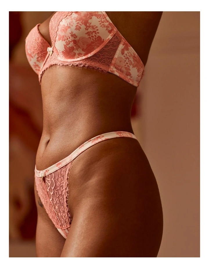Madrid G String in Pink