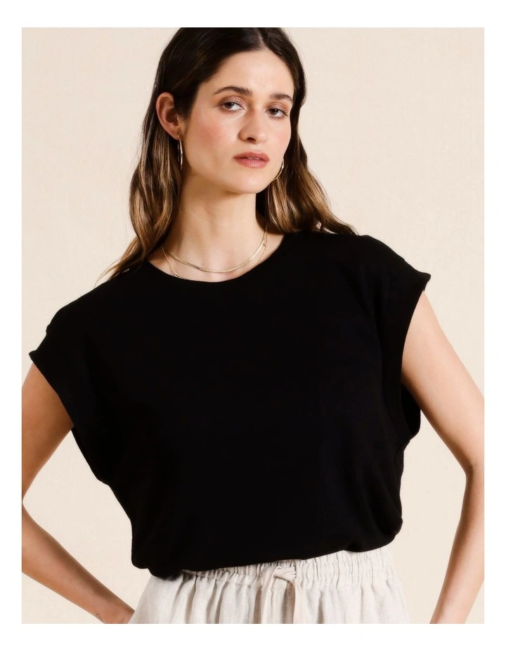 European Linen Tee in Black
