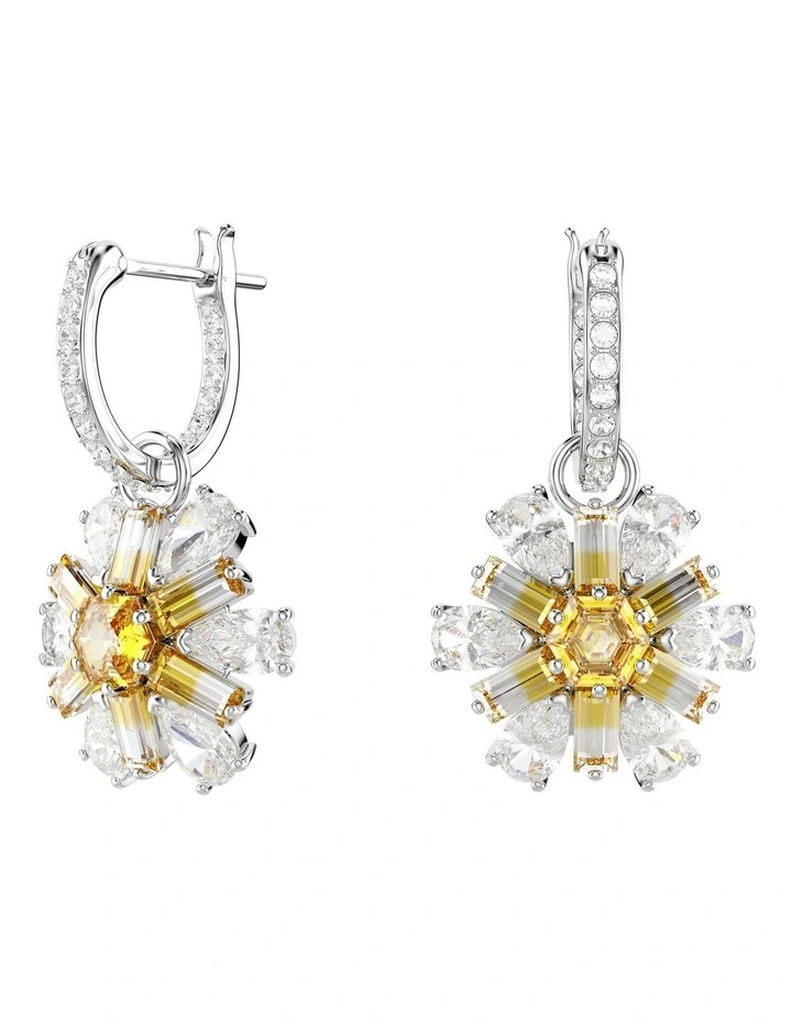 Idyllia Drop Earrings Flower Rhodium Plated in Yellow