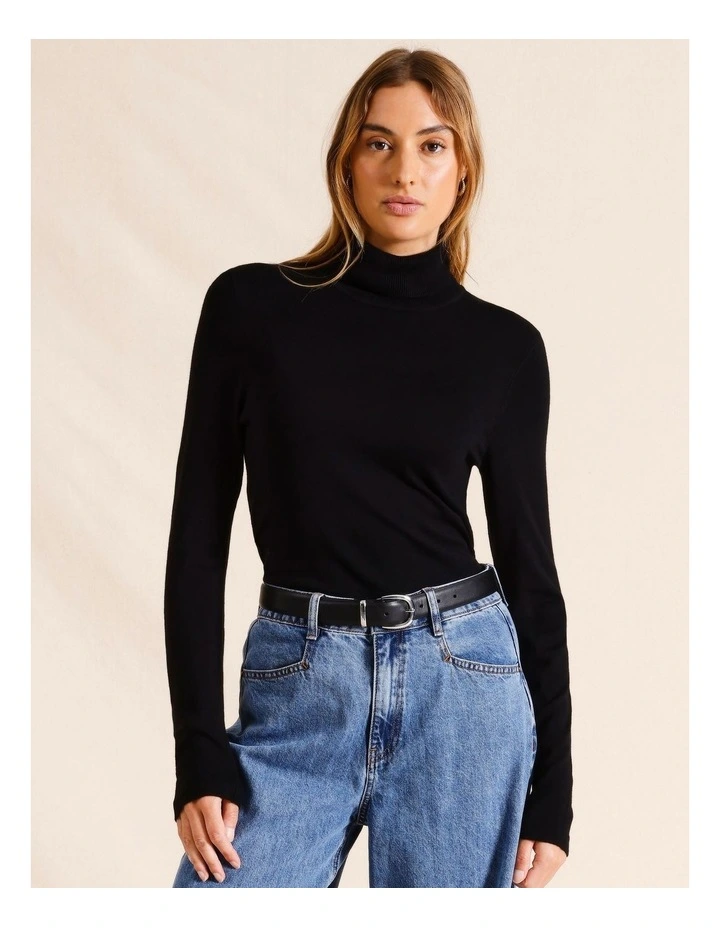 Lightweight Mock Neck Fully Fashioned Long Sleeve Top in Black