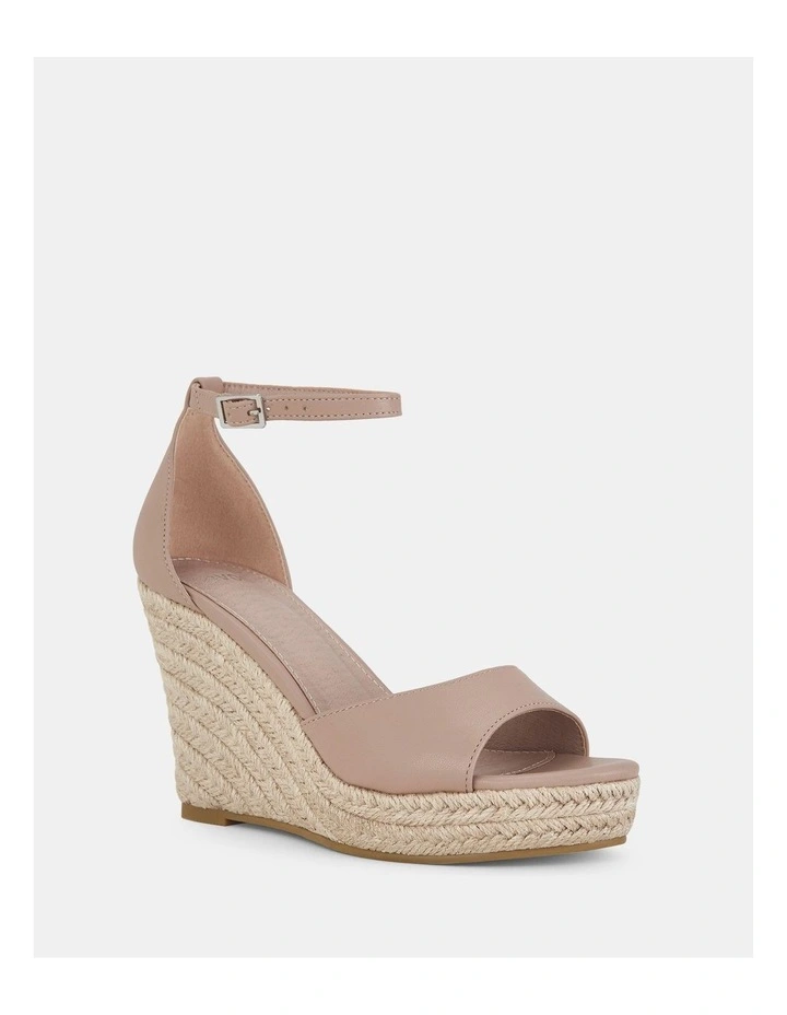 Willah Sandals in Nude