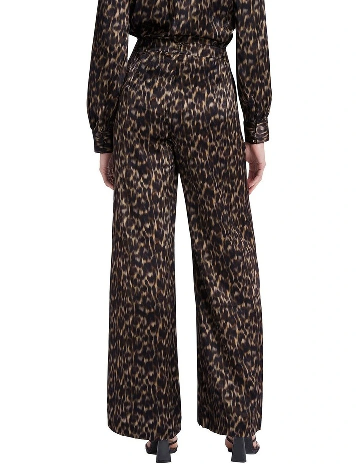 Rya Silk Wide Leg Pant in Black