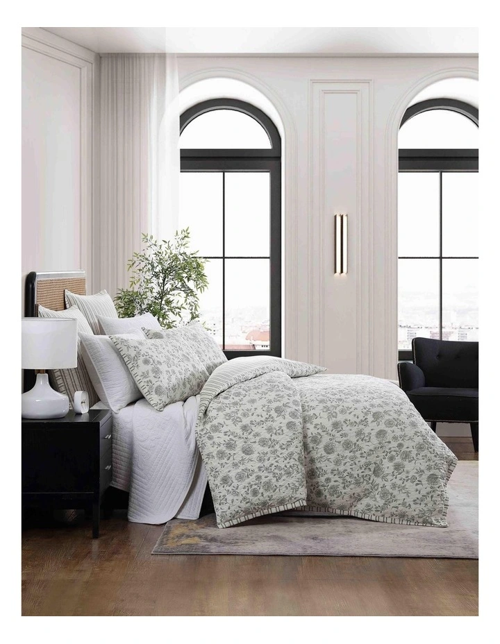 Martha's Orchard Quilt Cover Set in Sage