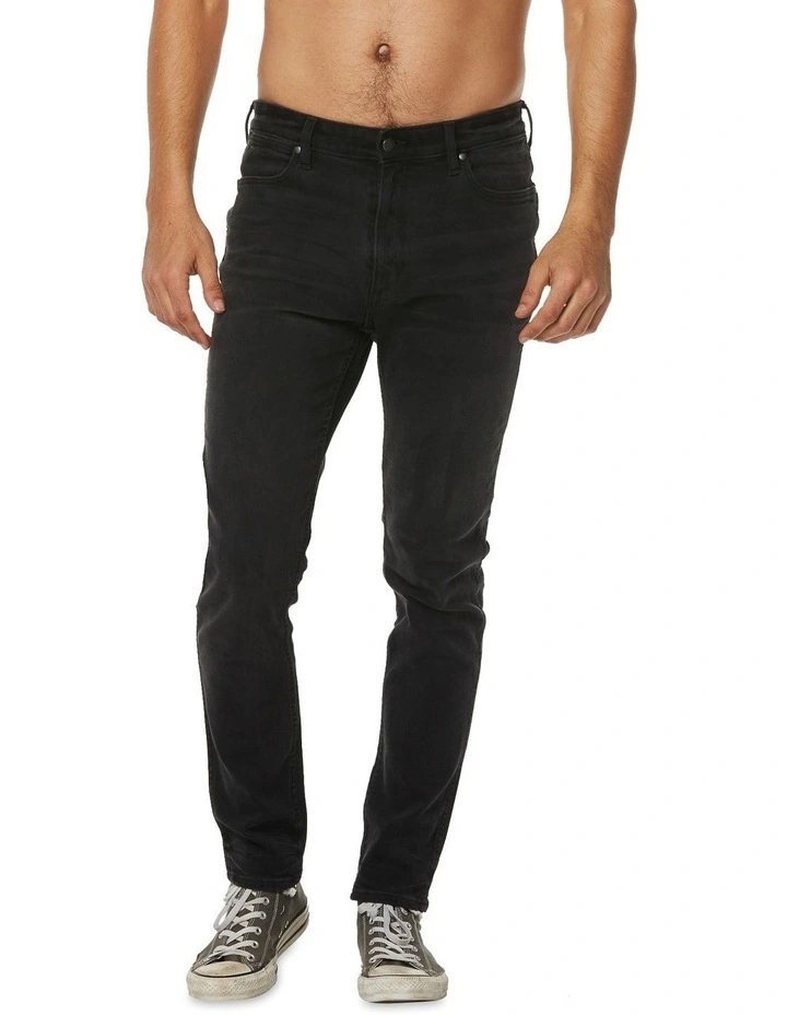 Stomper Low Rise Slim Tapered Jeans in Black