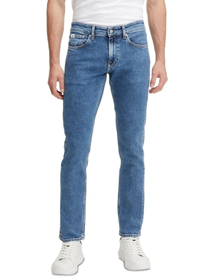 Slim Taper Jeans in Denim Medium