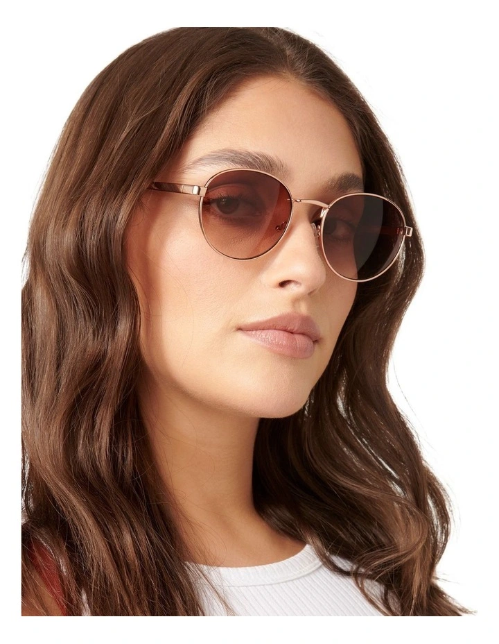 April Round Metal Frame Sunglasses in Rose Gold