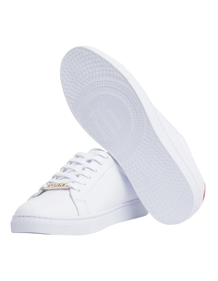 Essential Leather Sneaker in White