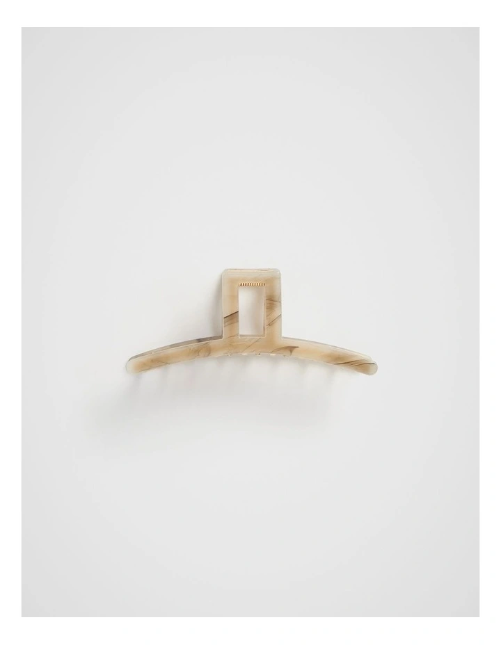 Cut Out Hair Claw in Champagne Beige