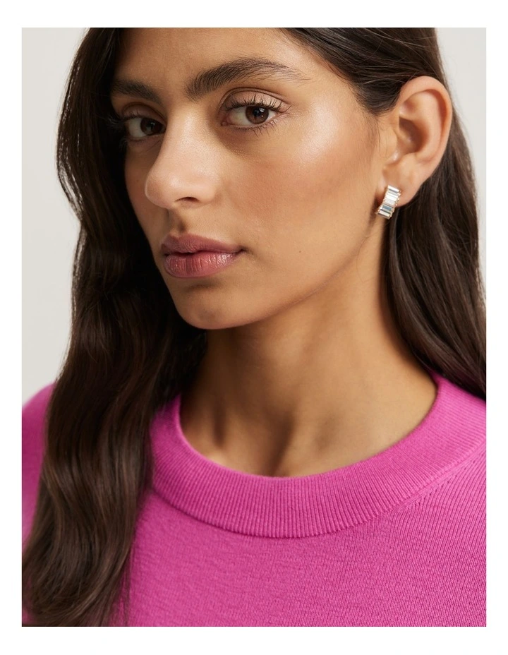 Kit Mini Hoop Earring in Gold