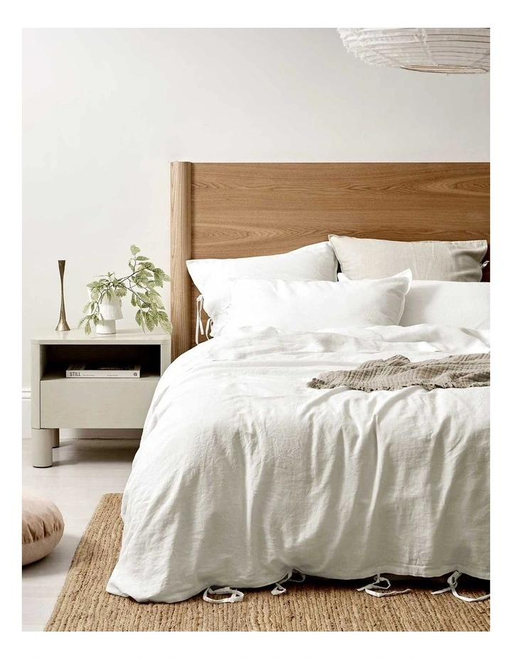 Maison Vintage Bedlinen Collection in White