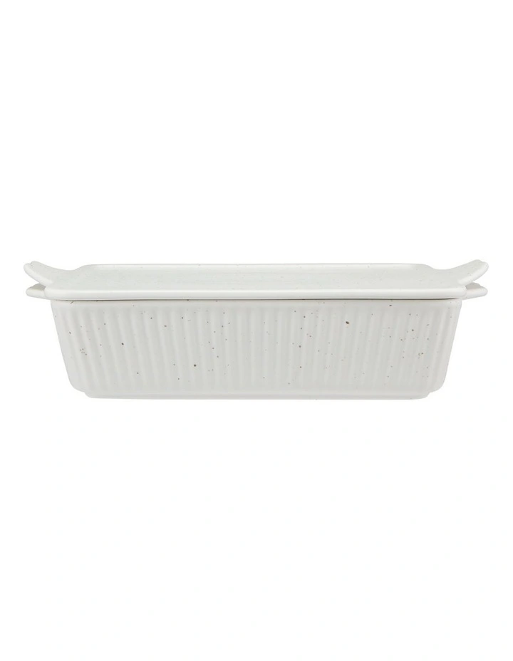 Brilliance Baker With Tray 34x20cm Gift Boxed in Cream