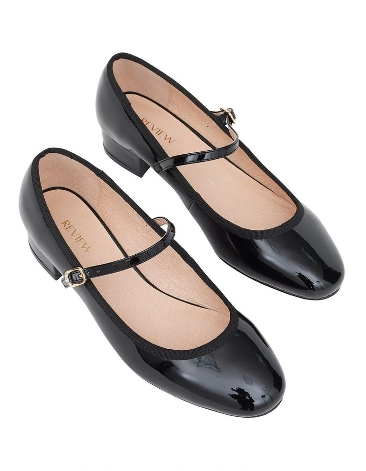 Katy-Jayne Ballet in Black