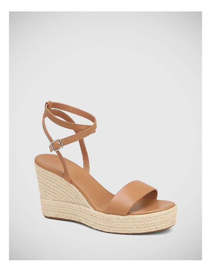 Veorra Leather Sandal in Sunkissed Tan