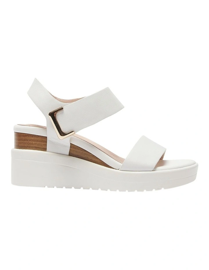 Iris Sandals in White Leather