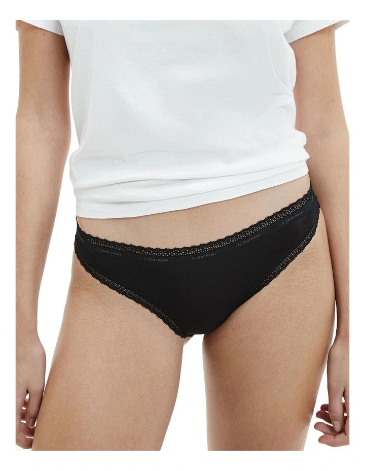 Bottom's Up Refresh Bikini in Black
