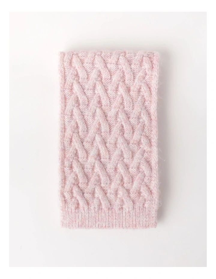 Cable Knit Scarf in Pink