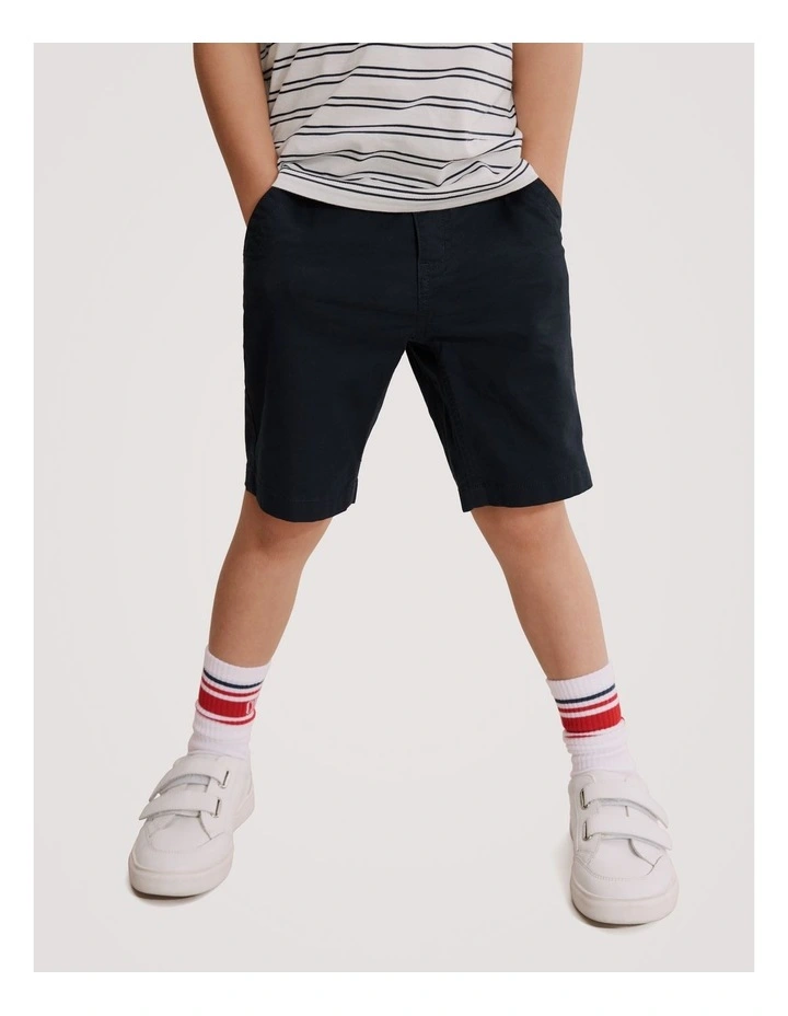 Chino Short in Navy