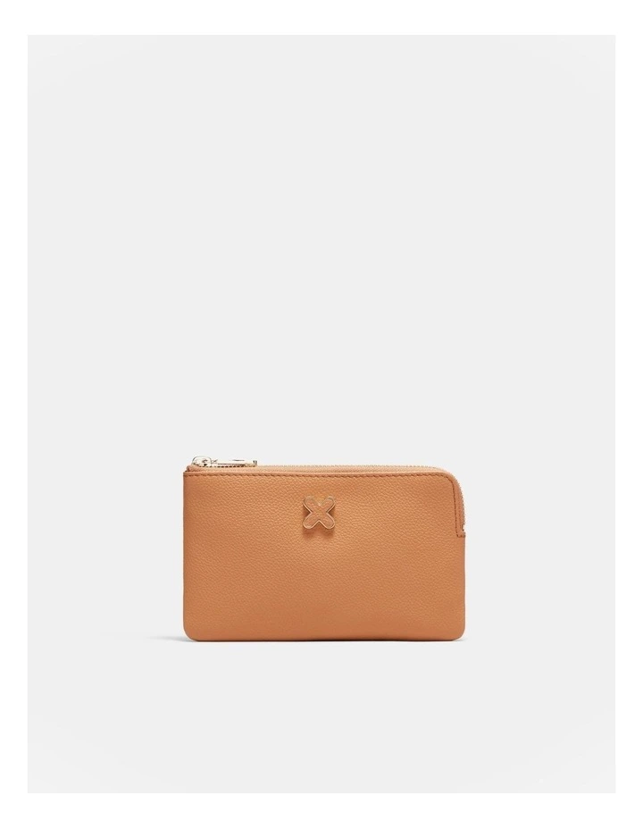 Hendrix Small Pouch in Caramel