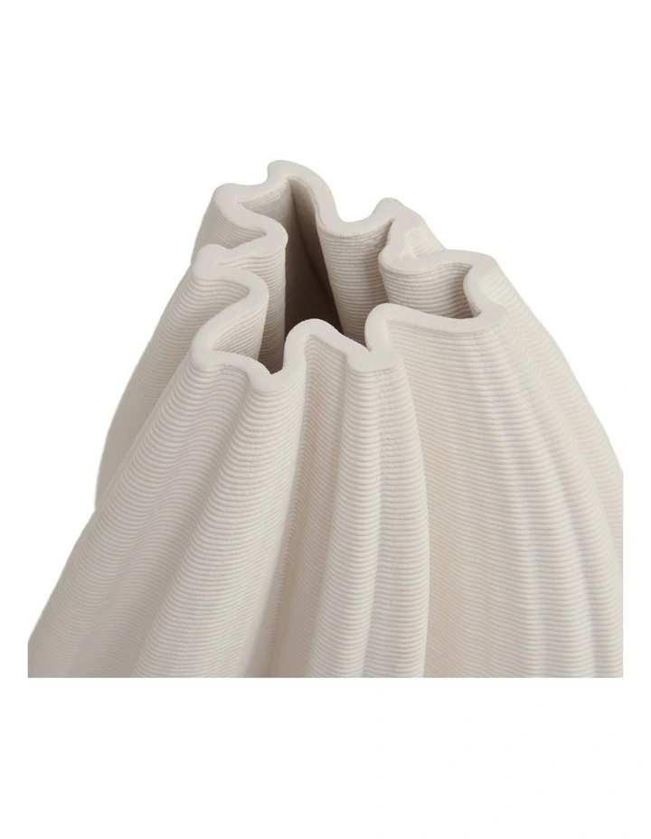 Mila Vase 17cm in White