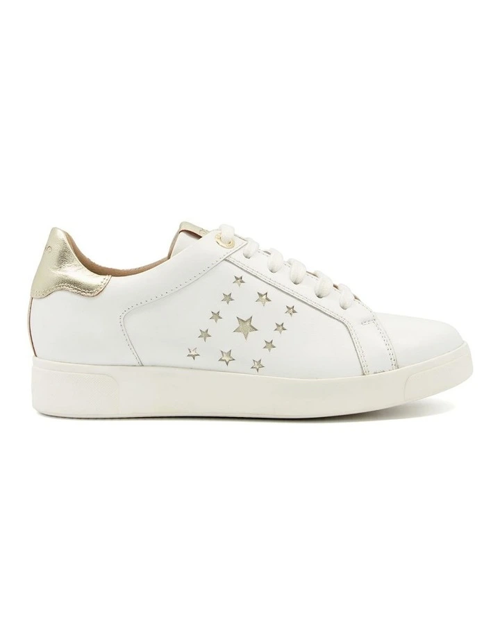 Elderflowers Sneakers in White