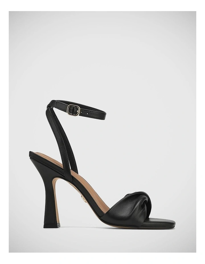 Tinker Leather Sandal in Black