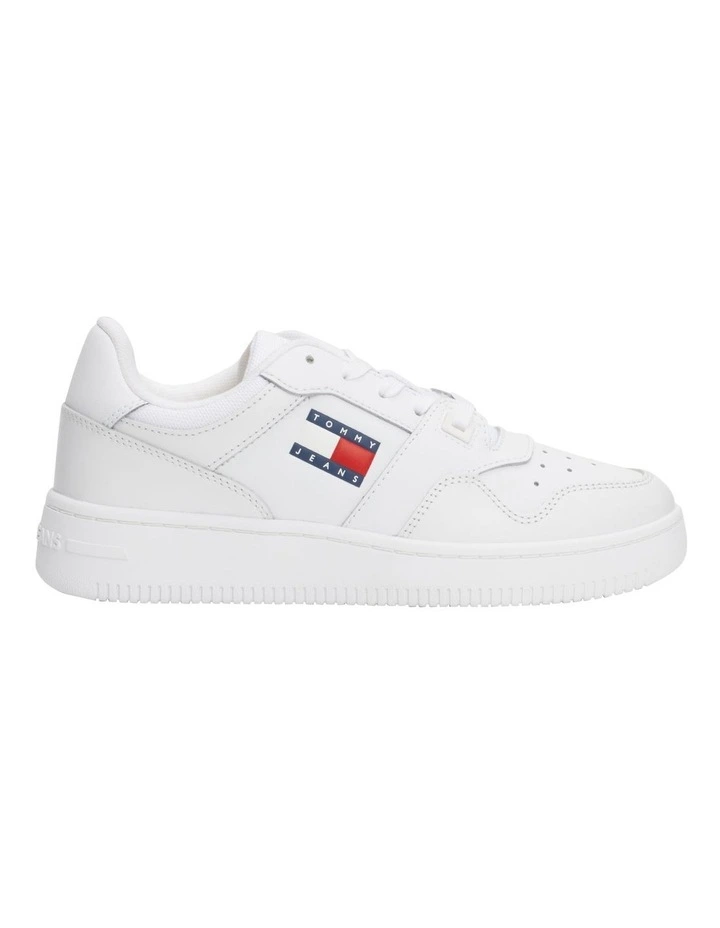 Retro Essential Leather Fine-Cleat Sneaker in White