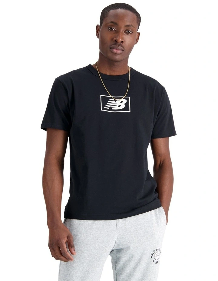 Essentials Logo T-shirt in Black