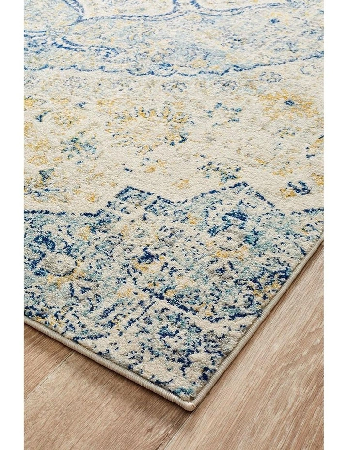 Museum Tyler Sky Blue Runner