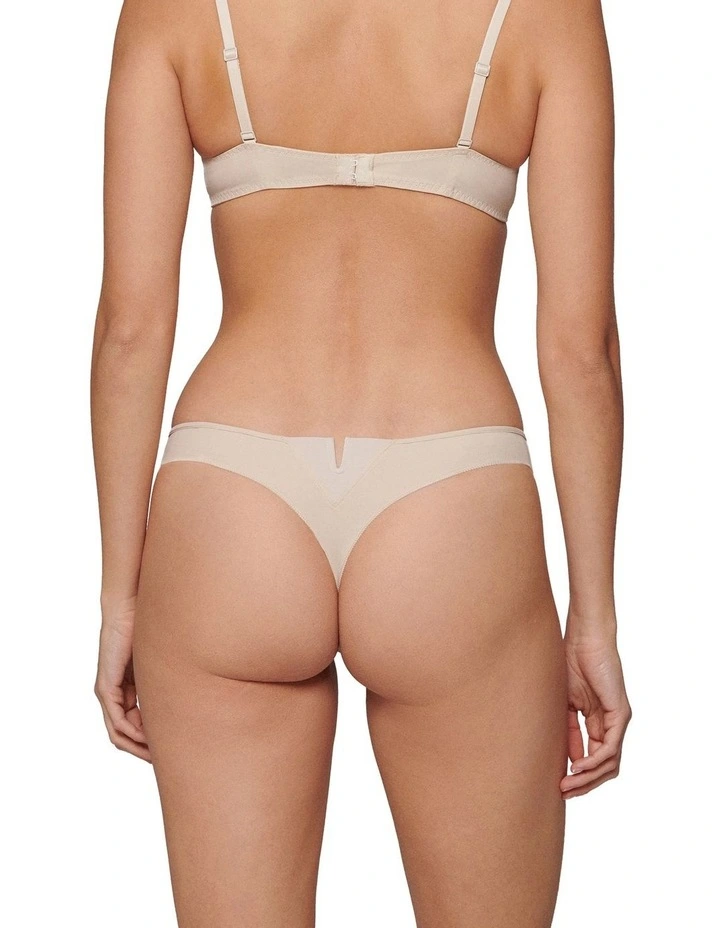 Saga Thong in Beige