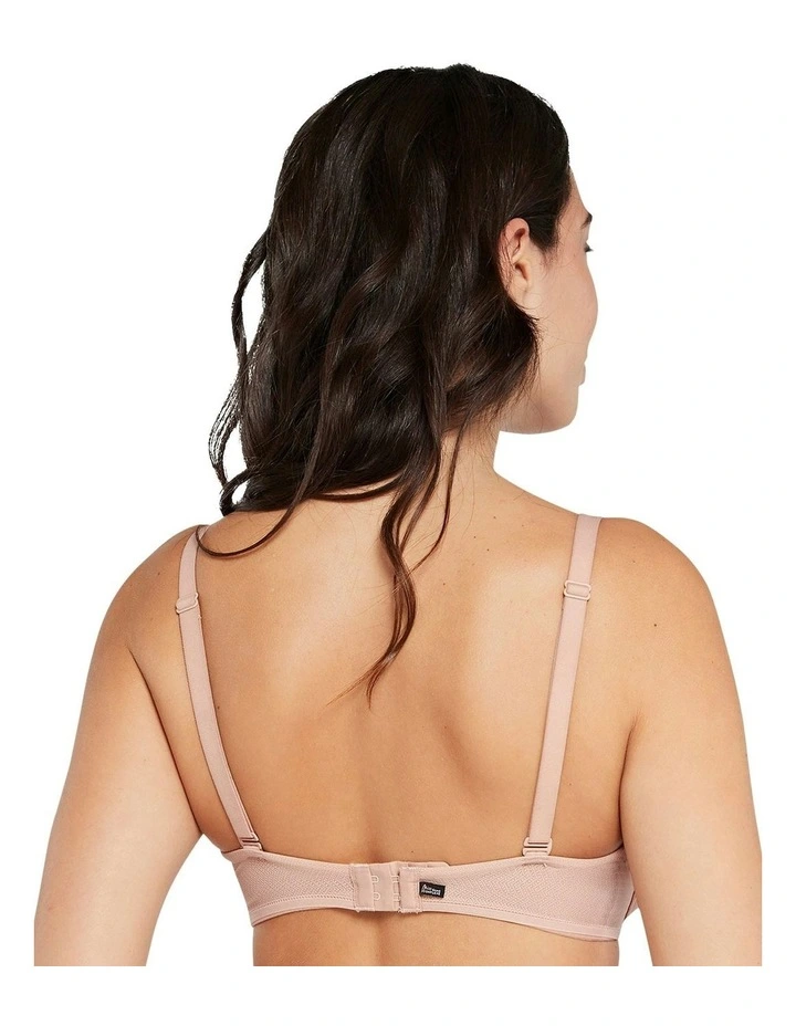 Emma Invisible Effect Seamless Wired T-Shirt Bra in Nude