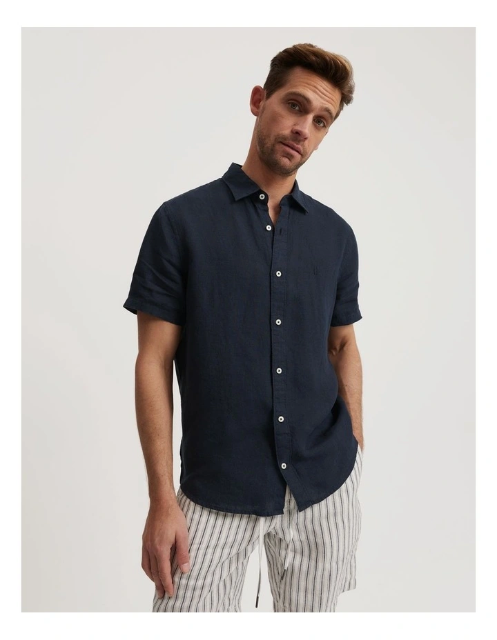 Regular Fit Organically Grown Linen Short Sleeve Shirt in Navy