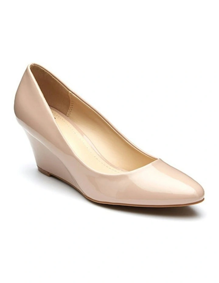 Bounty Wedges in Nude Patent