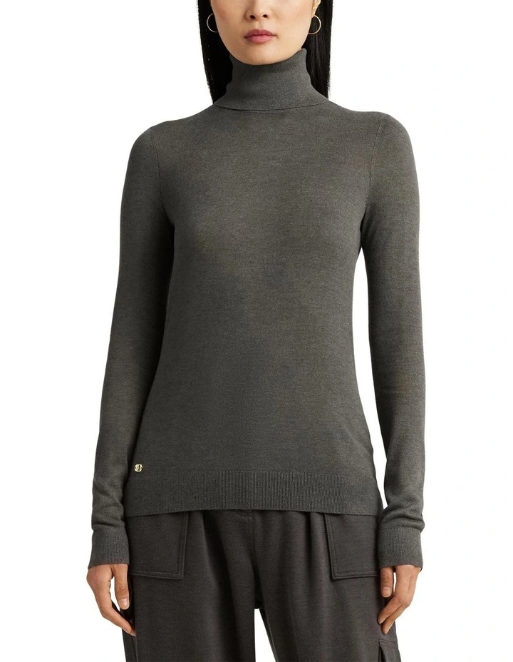 Silk-Blend Turtleneck Sweat Top in Neck