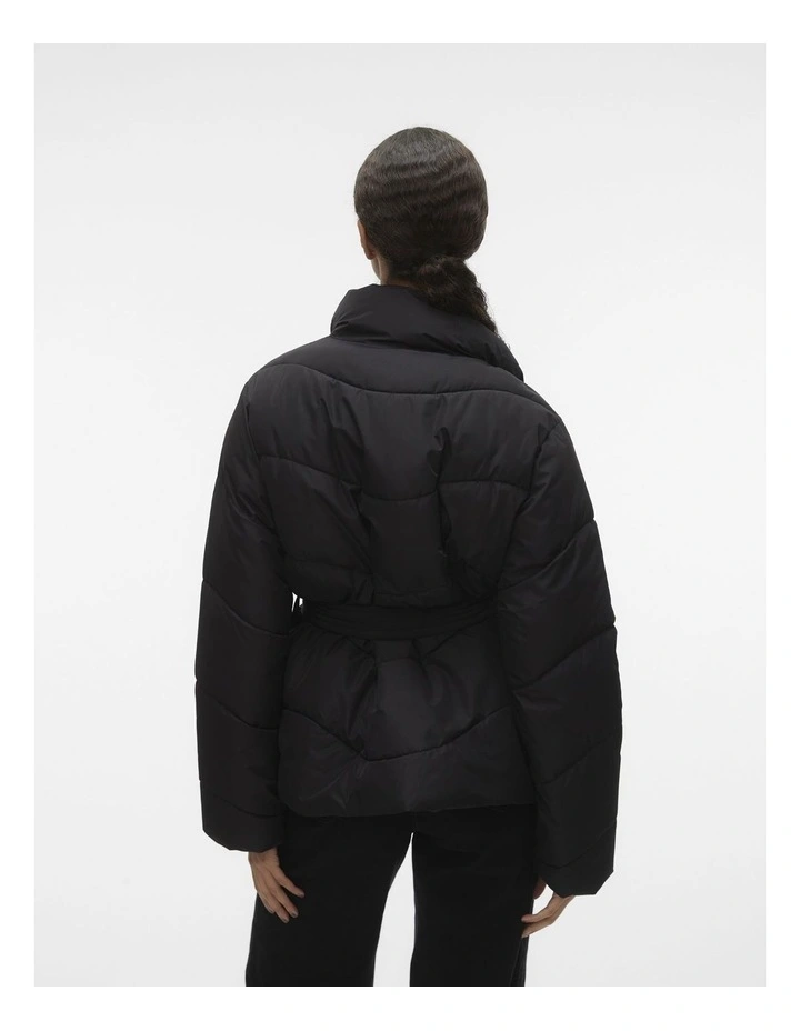 Wave Puffer Jacket in Black