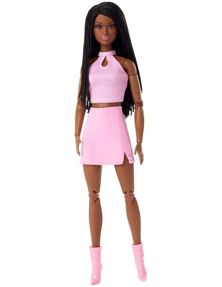 Looks No. 21 Collectible Doll