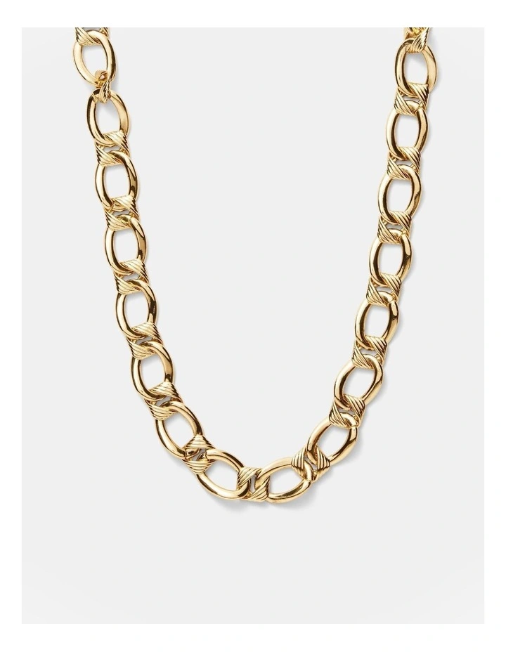 Expedition Necklace in Gold