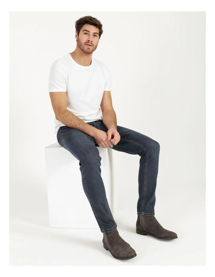 Kristian Slim Tapered Jean Size 30 Leg Length in Ink